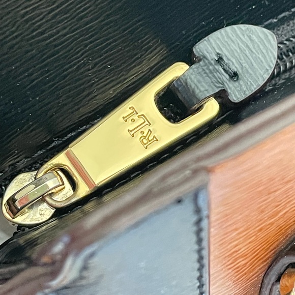 Ralph Lauren Newbury Modern Pocket Tote - Picture 9 of 13